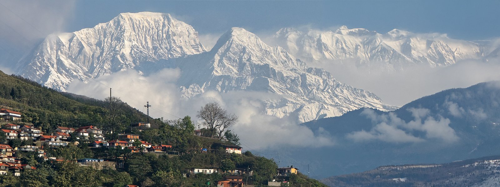 TUnderstanding the Himalayas: A Journey Through Nepal & Bhutan